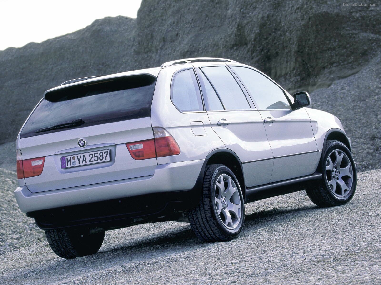 BMW X5 (2000)